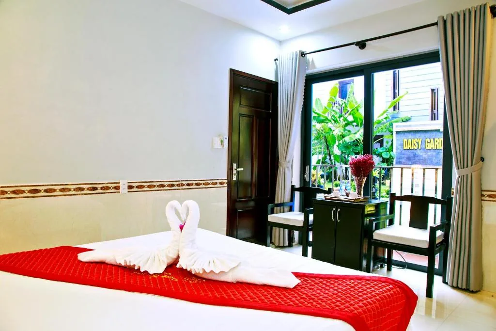 Chambre Double Supérieure — Daisy Garden Villa Hoi An